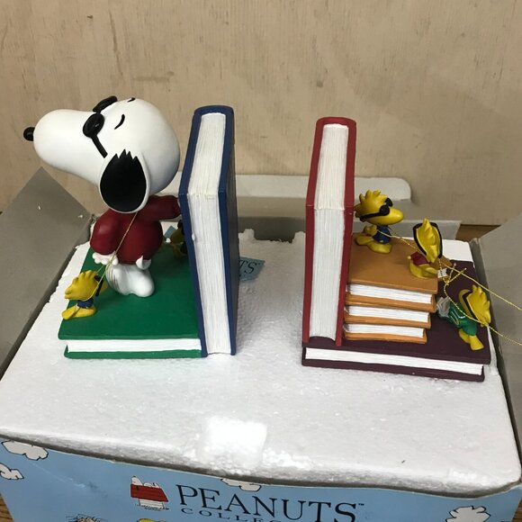 Joe Cool Snoopy & Woodstock Resin Bookends By Westland Giftware Peanuts - Picture 2 of 11